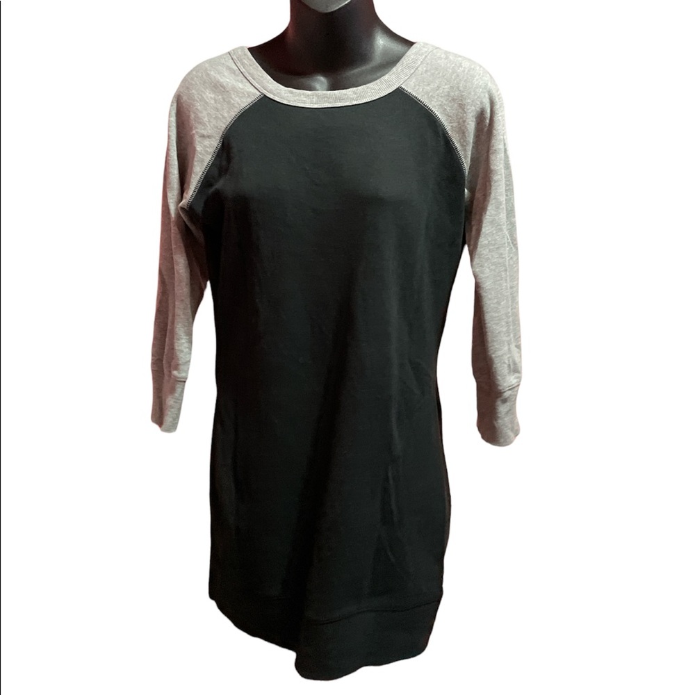 Victoria’s Secret Shirt Size Small